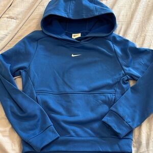 Nike Boy's Royal Blue Pullover Therma-Fit Hoodie